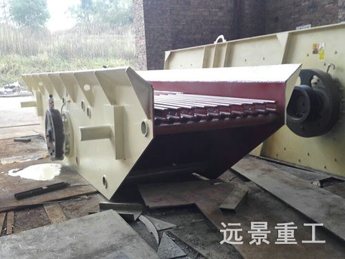 振動喂料機(jī)2